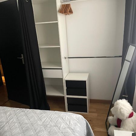 Appartement - Chic Et Cosy A 30 Minutes De Paris Et 25 Minutes De Disney Ozoir-la-Ferrière Esterno foto